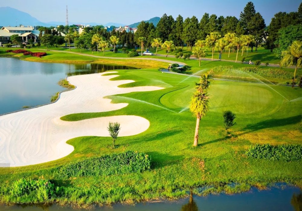 Không gian tổ chức sự kiện giải đấu golf và tiệc ngoài trời sang trọng tại Heron Lake Golf Course