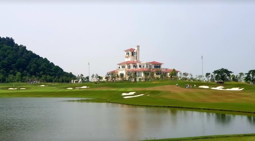 Tòa nhà Clubhouse sang trọng phong cách cổ điển tại BRG Legend Hill