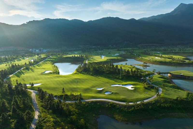 Green sân golf thiết kế Twin Greens tuyệt đẹp tại BRG Legend Hill